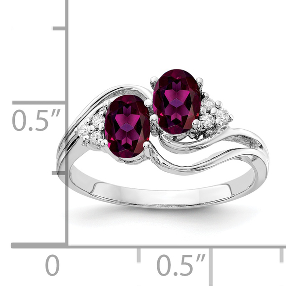 14k White Gold 6x4mm Oval Rhodolite Garnet VS Diamond ring - Picture 2 of 3